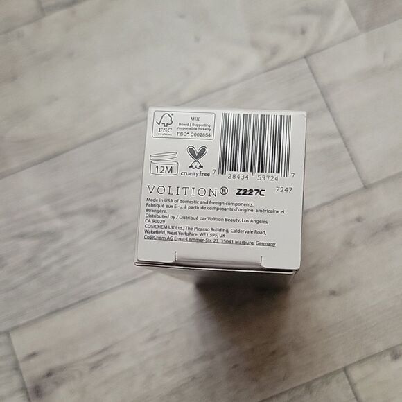 Volition Snow Mushroom Water Primer - Picture 6 of 7